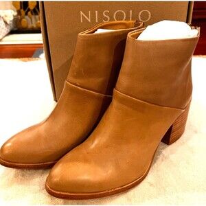 Nisolo Women's Dari Leather Commuter Boots Almond Brown Size 8 New with Box